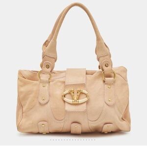 Valentino Garavani Peach Leather Handbag Buckle
VLogo Clasp Satchel Embellished